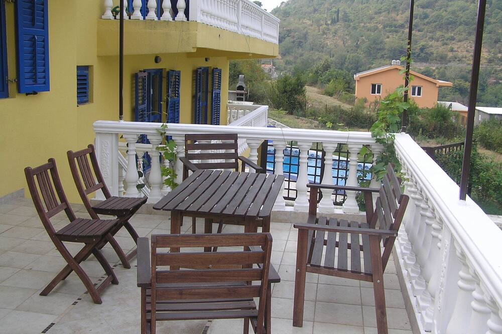 Photo of Patio Balcony in Skaljari