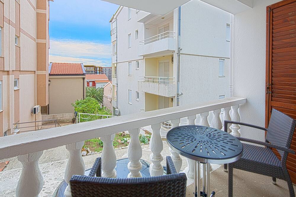 Photo of Patio Balcony in Petrovac