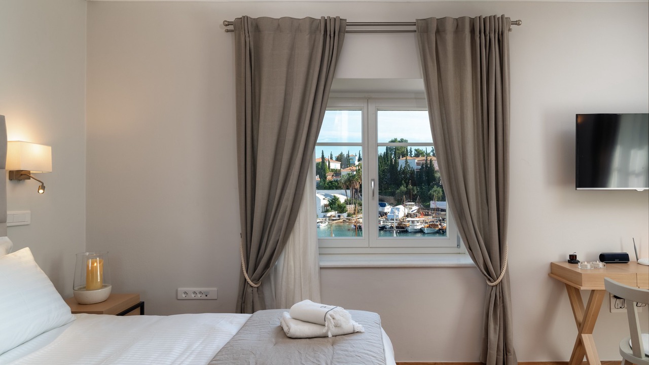 Photo of Bedroom in Spetses