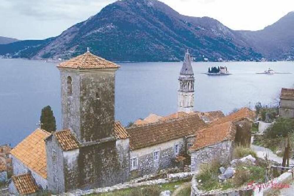 Photo of Others in Perast