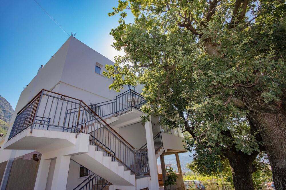 Photo of Outdoor in Vitici