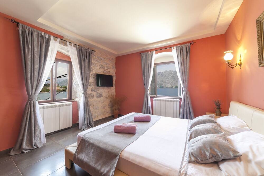 Photo of Bedroom in Prcanj