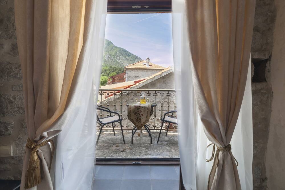 Photo of Patio Balcony in Prcanj