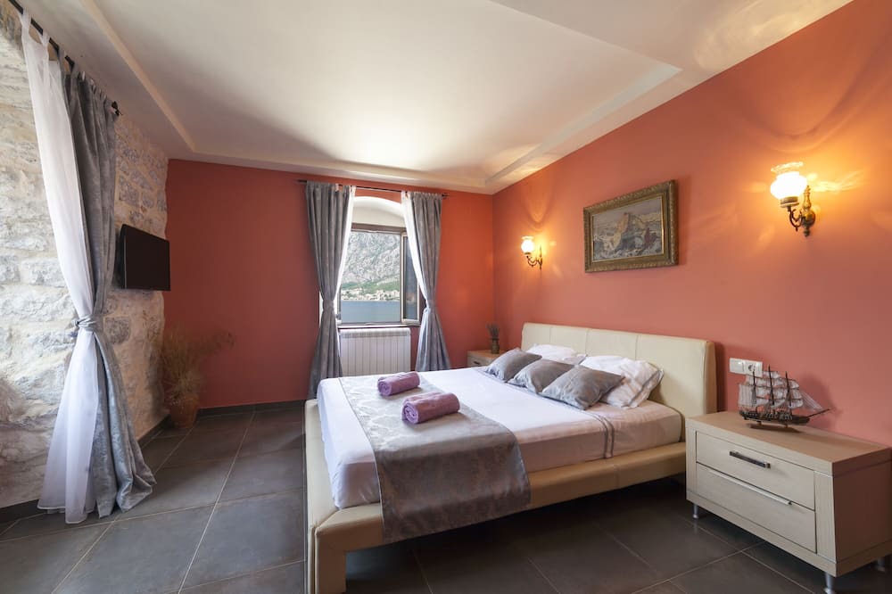 Photo of Bedroom in Prcanj