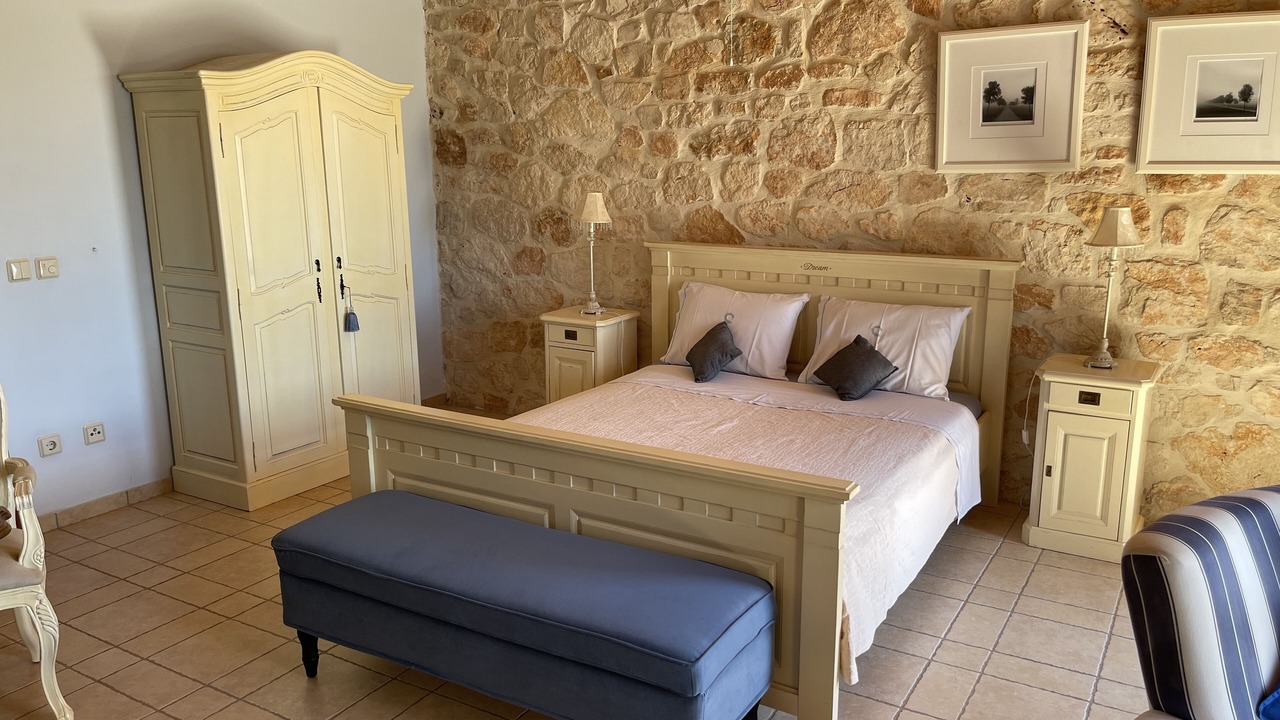 Photo of Bedroom in Elation