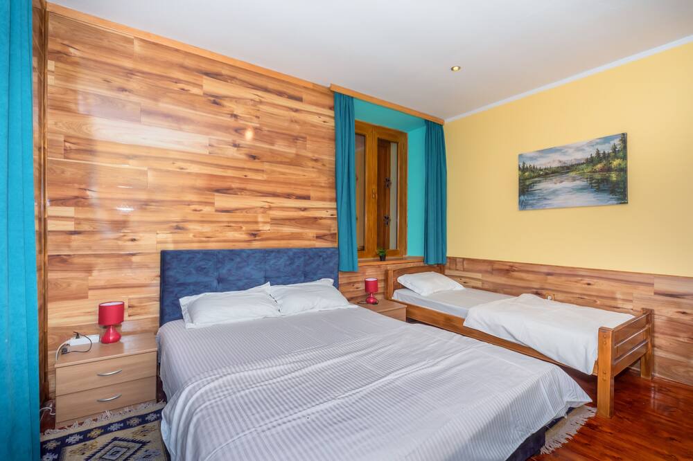 Photo of Bedroom in Kotor