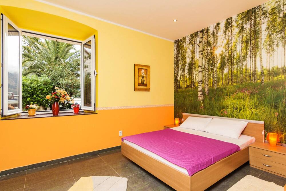 Photo of Bedroom in Kotor