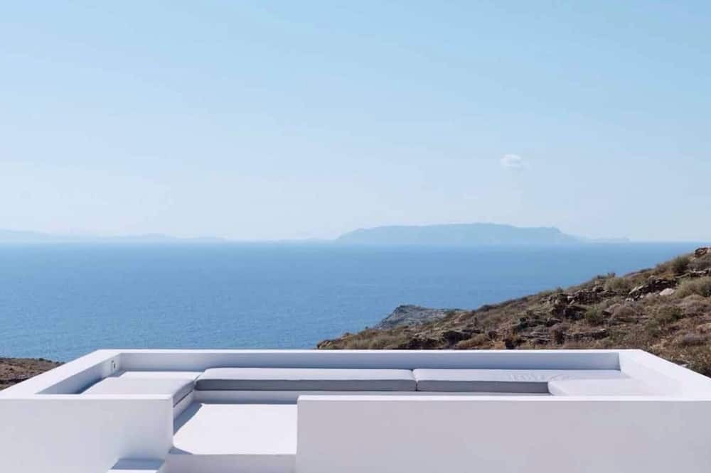 Photo of Patio Balcony in Folegandros