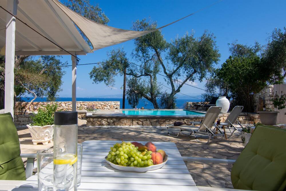 Photo of Outdoor in Gaios