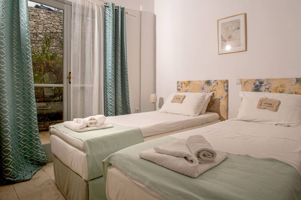 Photo of Bedroom in Gaios