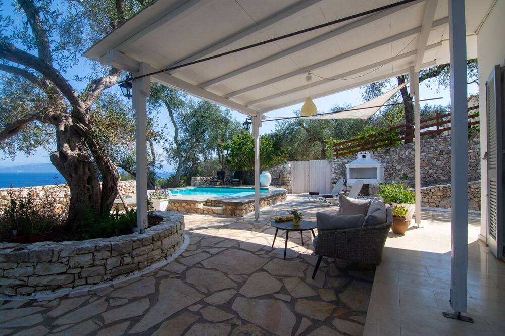 Photo of Patio Balcony in Gaios
