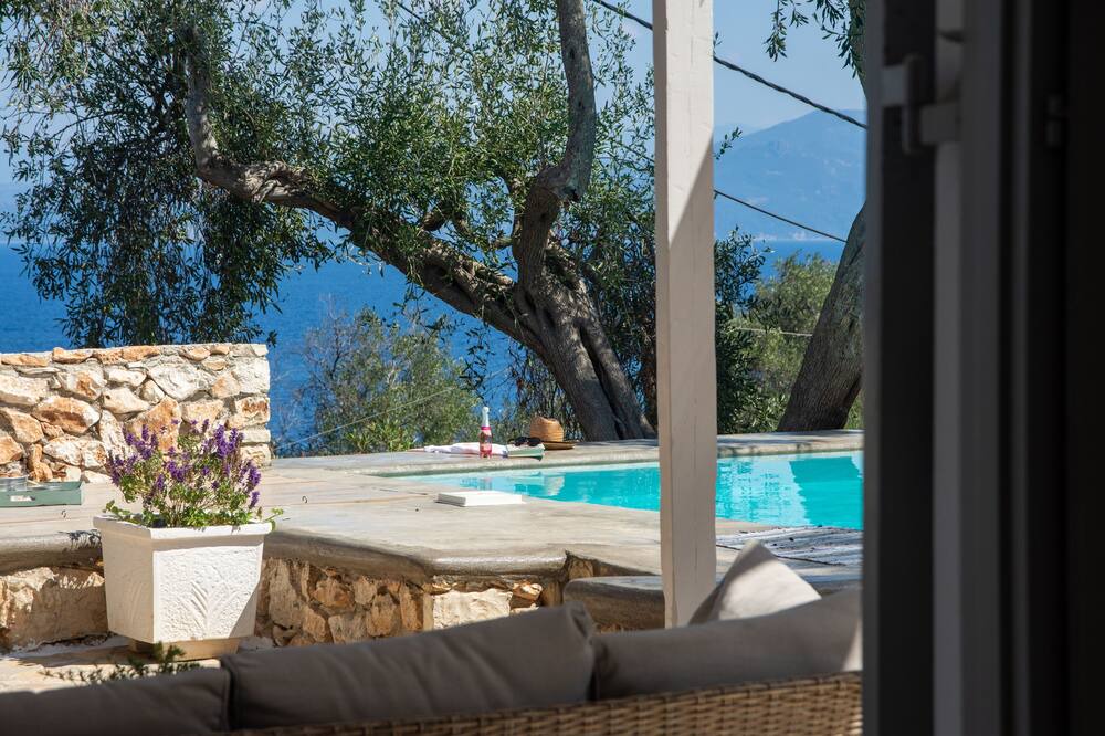 Photo of Outdoor in Gaios