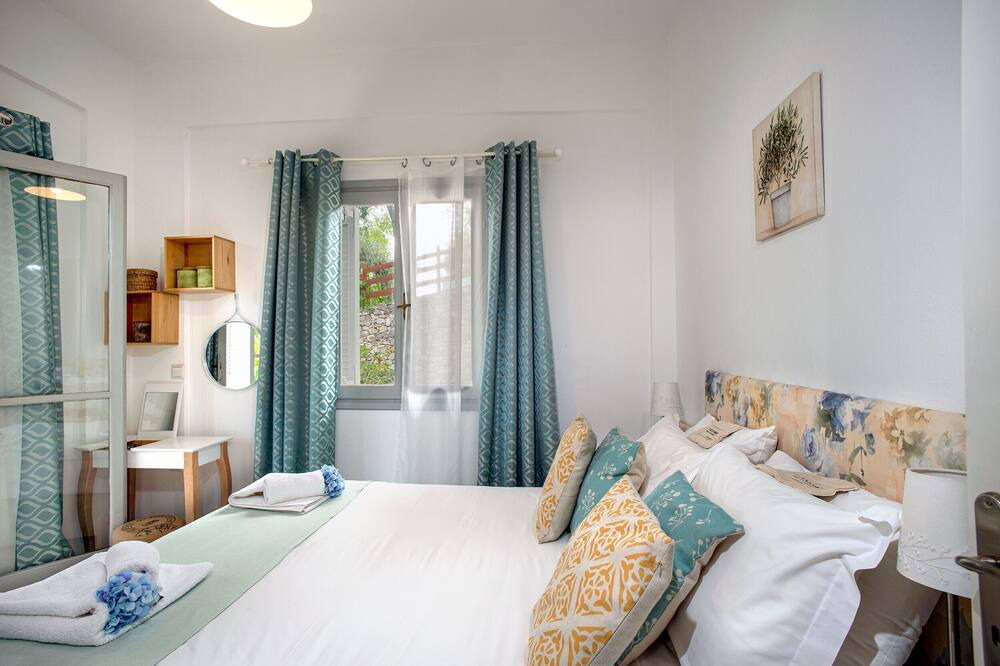 Photo of Bedroom in Gaios