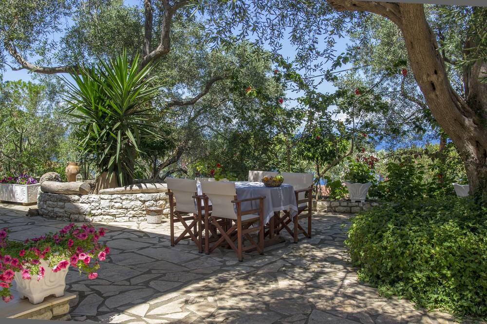 Photo of Patio Balcony in Gaios