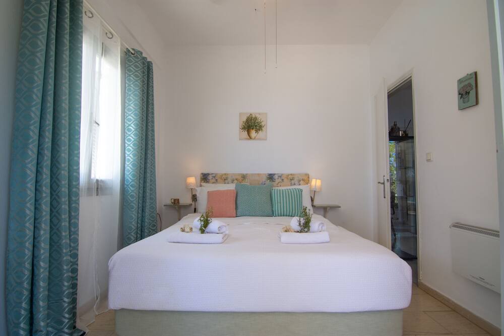 Photo of Bedroom in Gaios