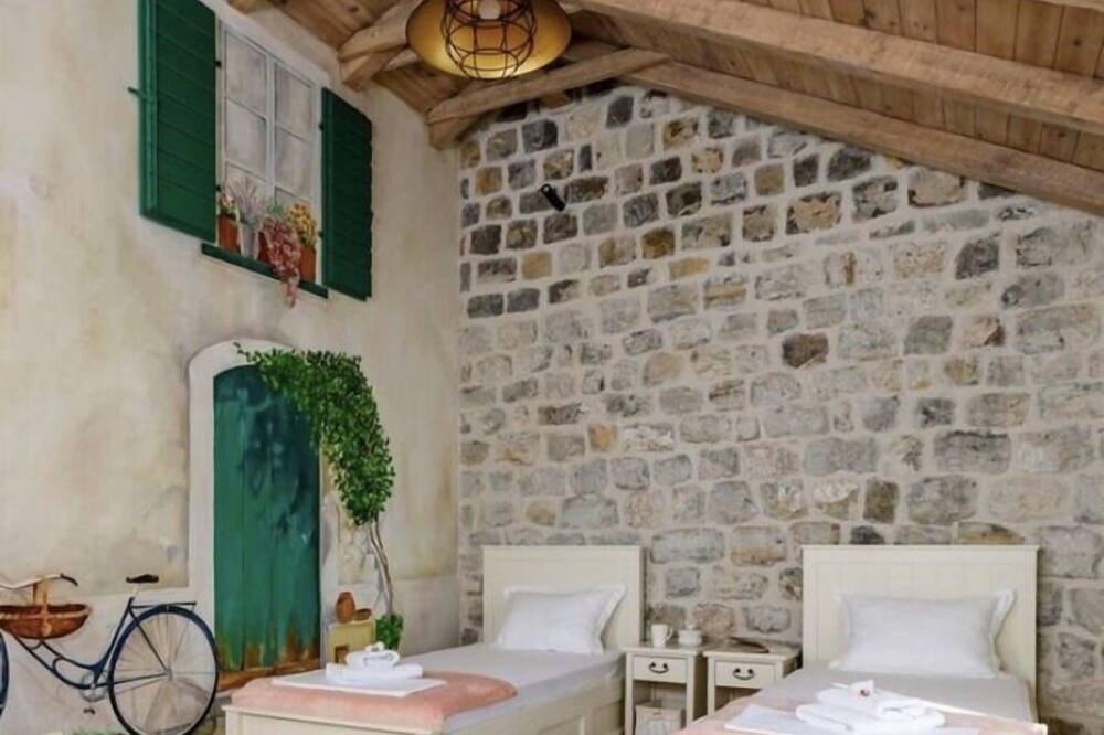 Photo of Bedroom in Kotor