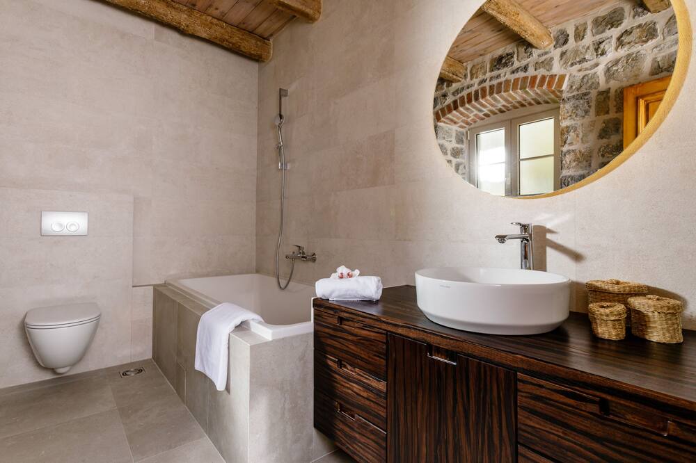 Photo of Bathroom in Kotor