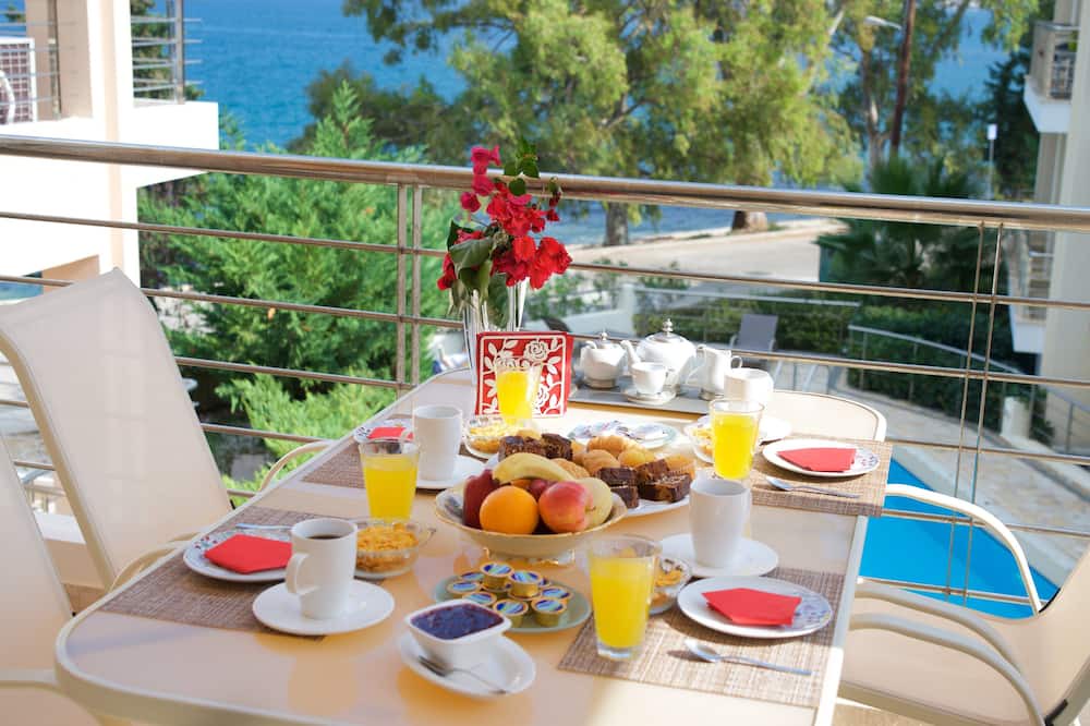 Photo of Patio Balcony in Karavomylos