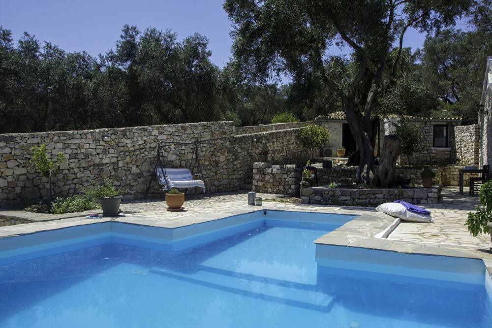 Photo of Outdoor in Gaios
