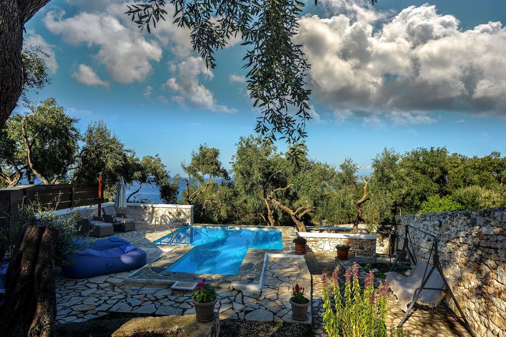 Photo of Outdoor in Gaios