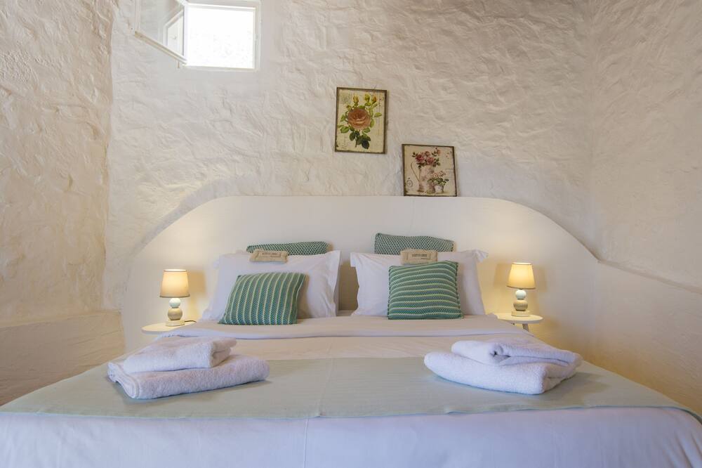 Photo of Bedroom in Gaios