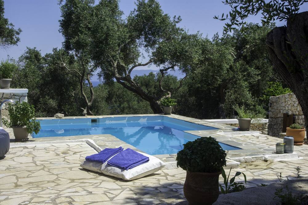 Photo of Outdoor in Gaios