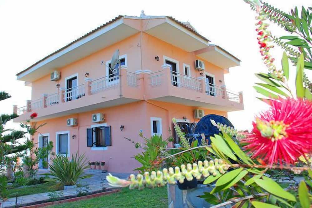 Photo of Outdoor in Agios Matthaios