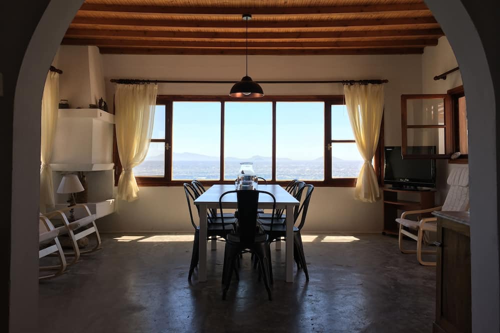 Photo of Livingroom in Naxos