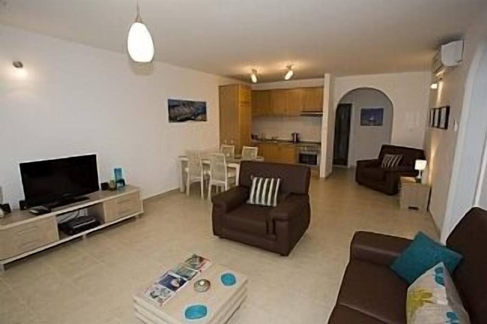 Photo of Livingroom in Kotor
