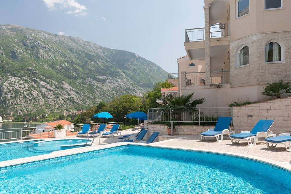 Photo of Outdoor in Kotor