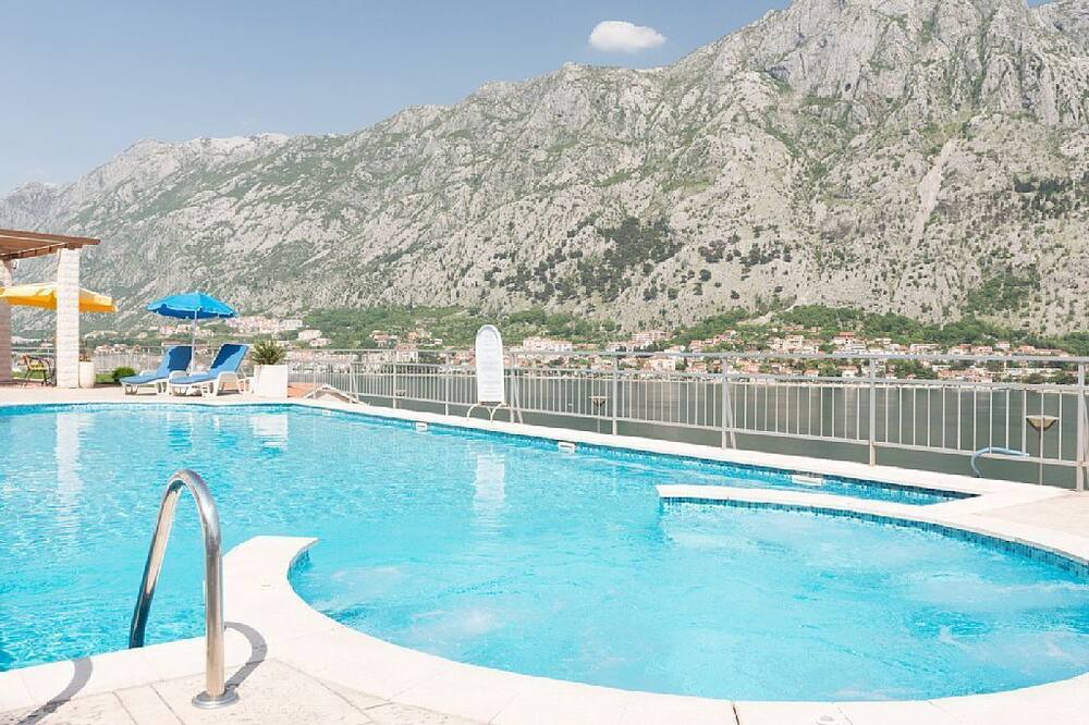 Photo of Outdoor in Kotor