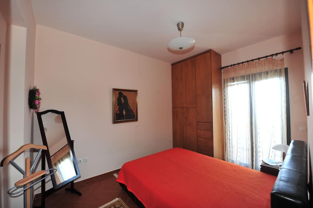 Photo of Bedroom in Melissopetra