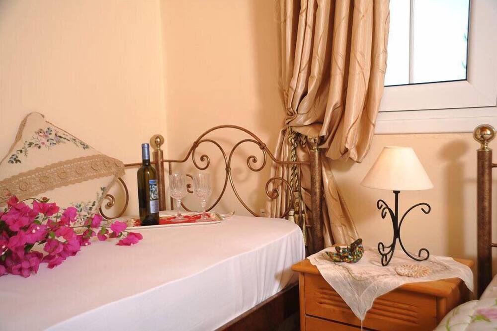 Photo of Bedroom in Xirokastello