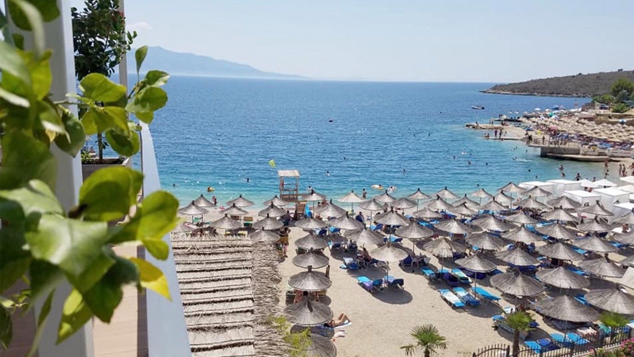 Photo of Others in Sarande