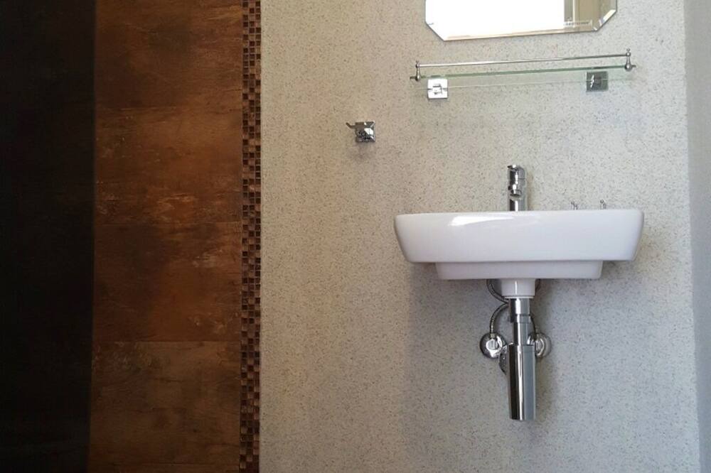Photo of Bathroom in Centar