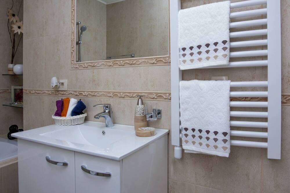 Photo of Bathroom in Prcanj