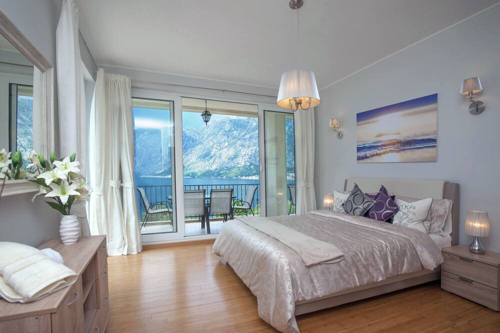 Photo of Bedroom in Prcanj