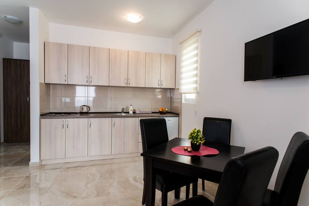 Photo of Kitchen in Igalo