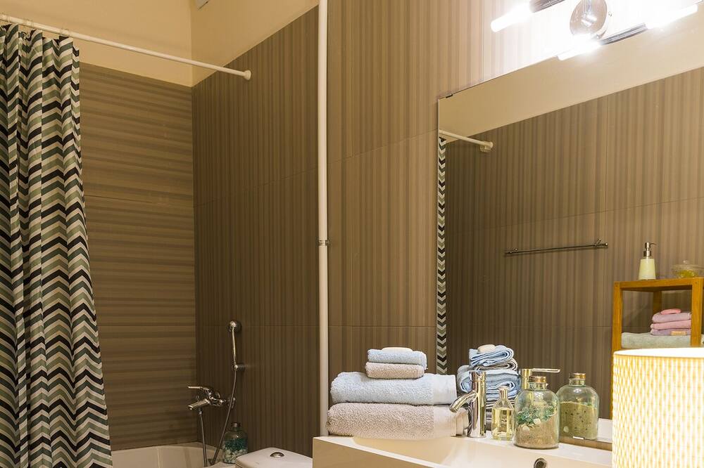 Photo of Bathroom in Anavyssos
