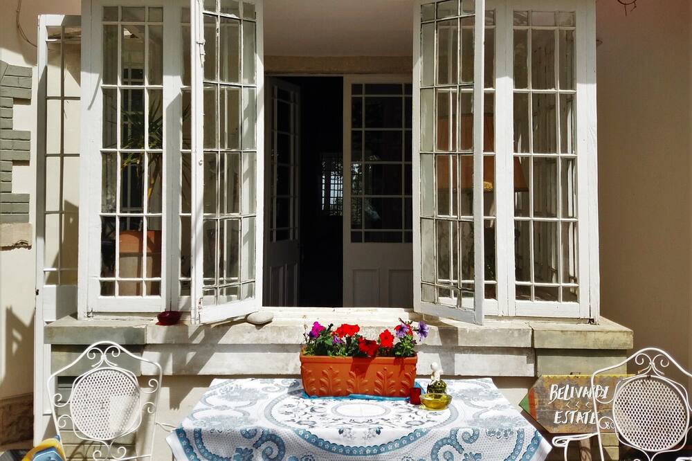 Photo of Patio Balcony in Gazatika