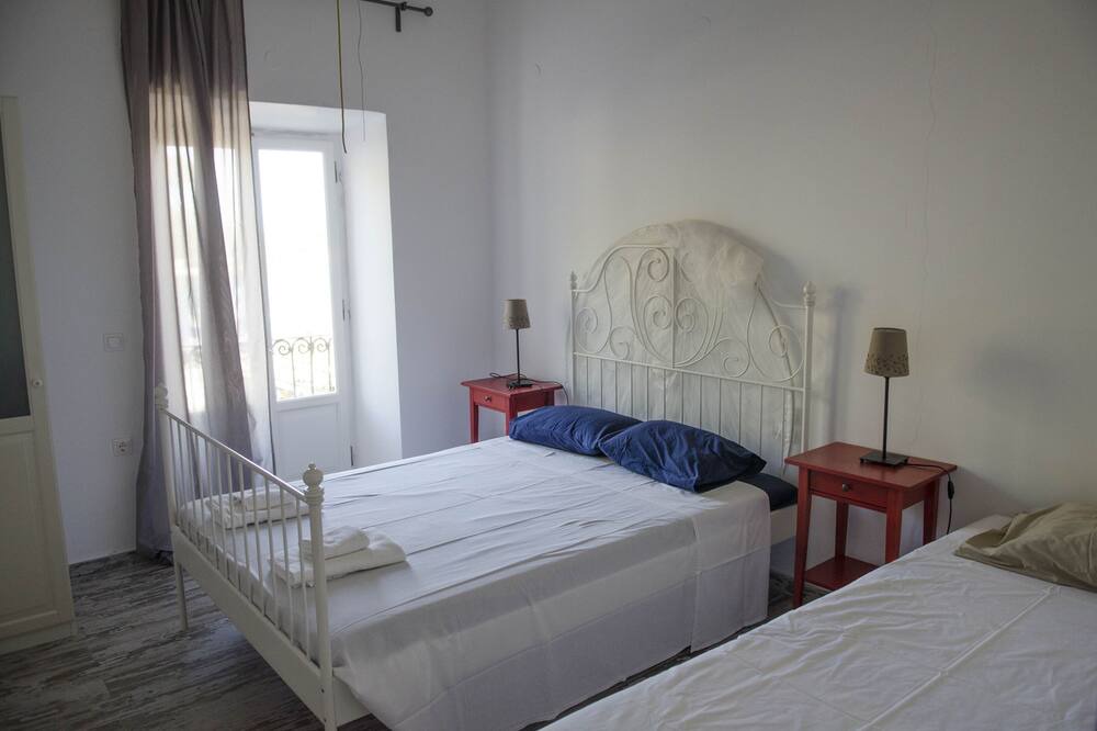 Photo of Others in Gaios