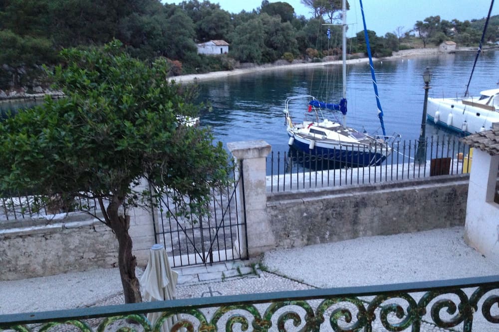 Photo of Others in Gaios