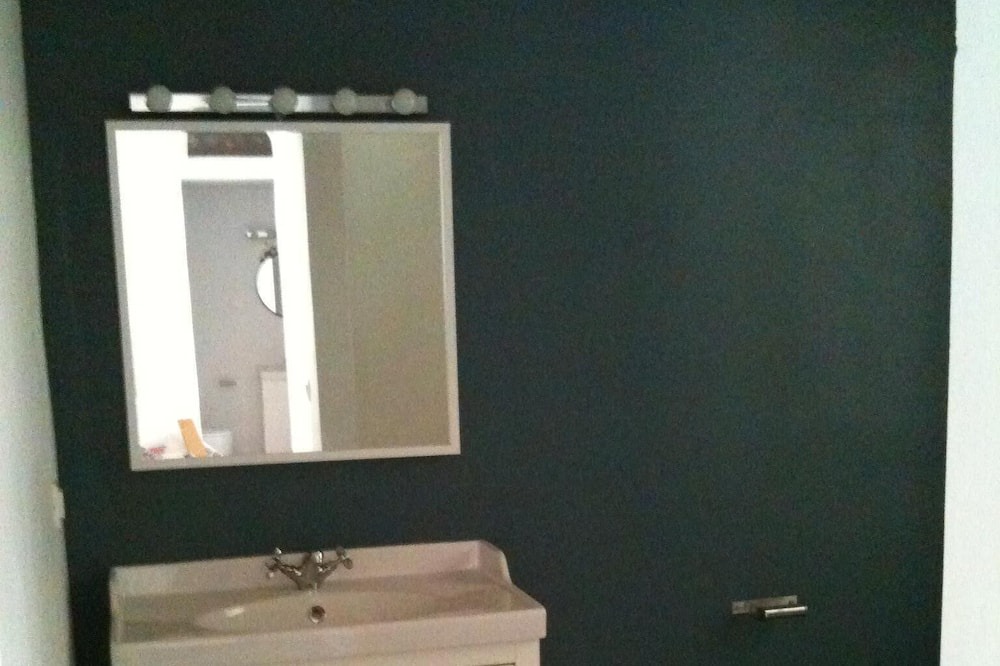 Photo of Bathroom in Gaios