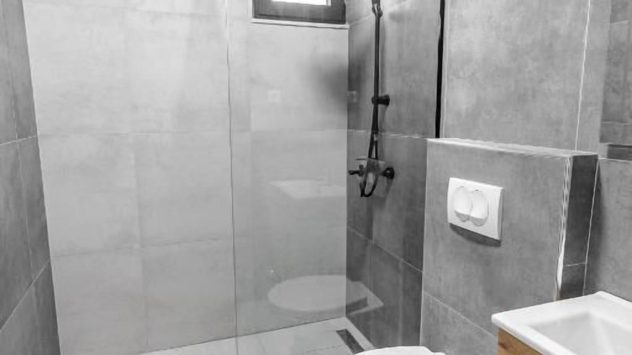 Photo of Bathroom in Rana