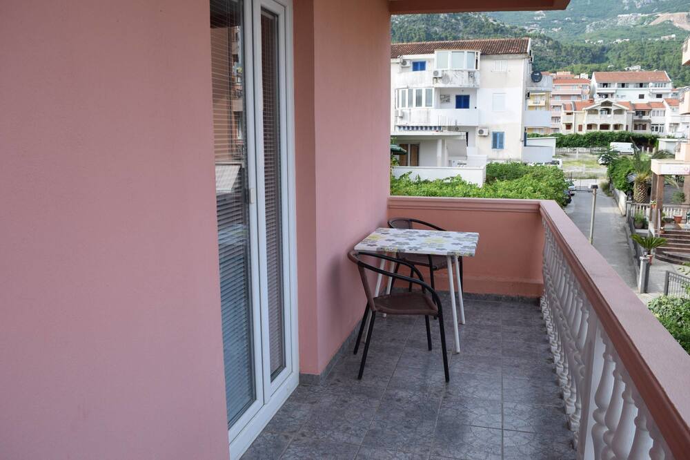 Photo of Patio Balcony in Maini