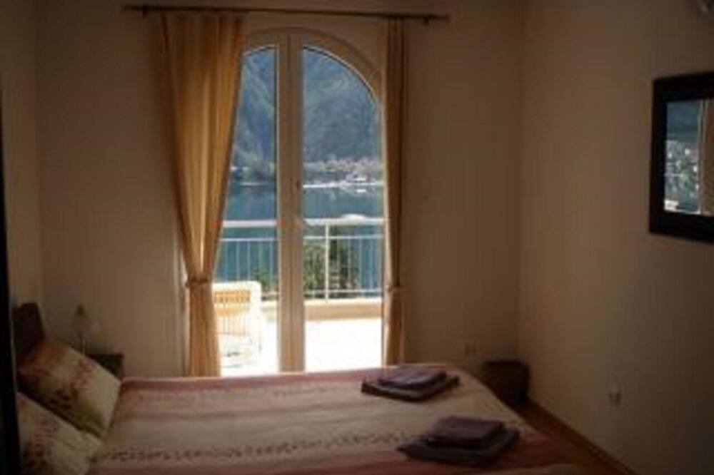 Photo of Bedroom in Kotor