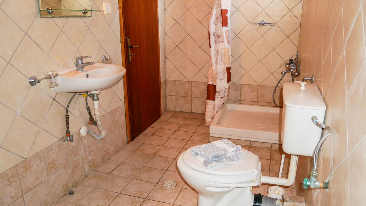 Photo of Bathroom in Agios Stefanos Avliotes