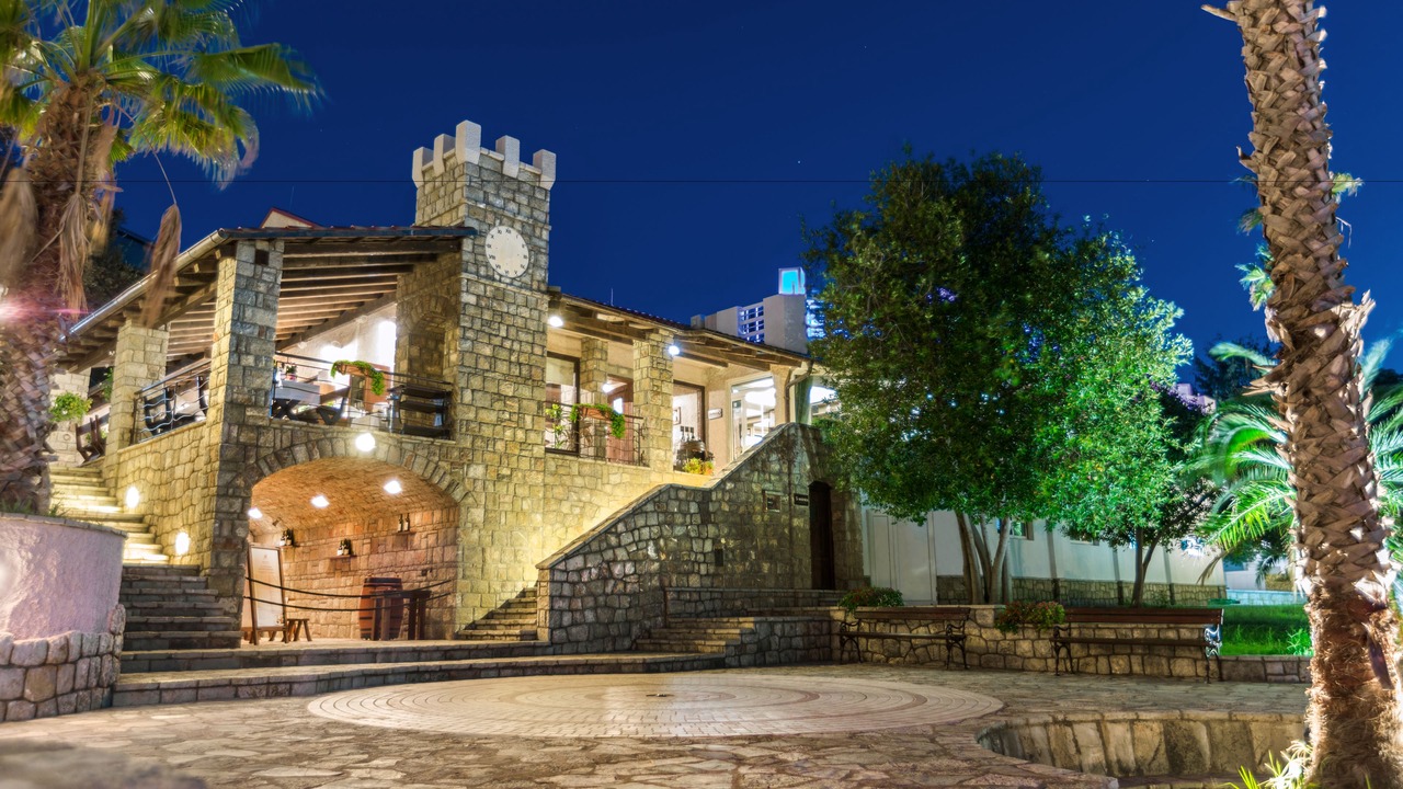 Photo of Outdoor in Bar
