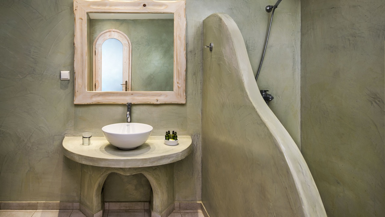Photo of Bathroom in Vothon