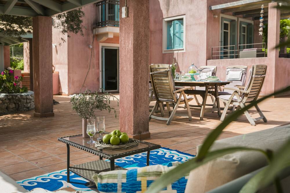 Photo of Patio Balcony in Logarata